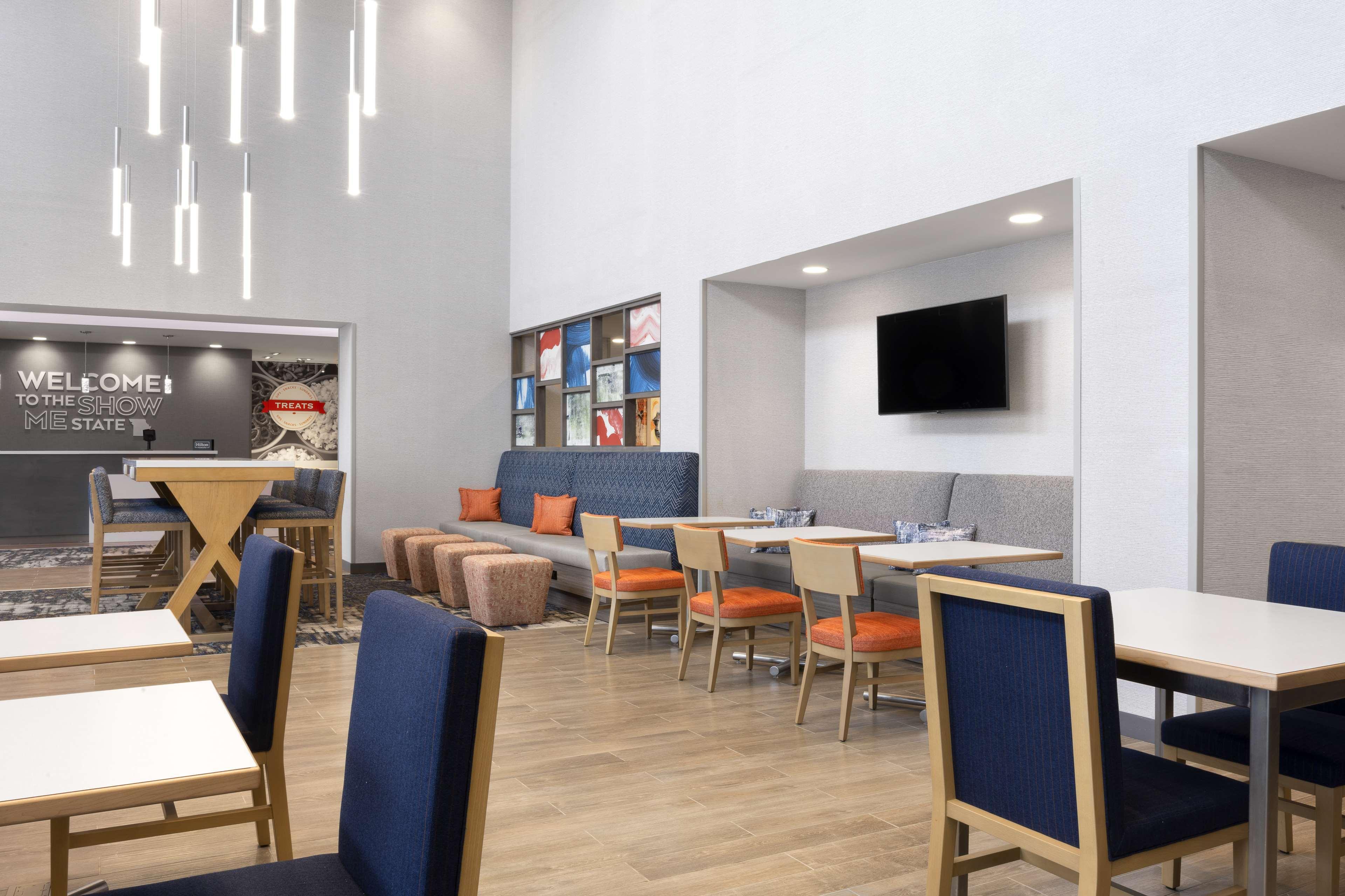 Hampton Inn & Suites St Charles Old Town Area, Mo Saint Charles Esterno foto